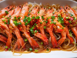 14、蒜蓉粉丝虾,香香哒