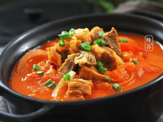 13、番茄牛肉煲,习惯性的来个特写,色诱一下亲们的味觉。