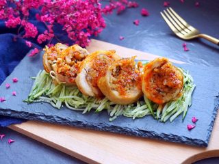 28、鸡腿包饭,美味