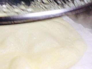 22、福袋黄金饭,小心揭开锅盖，以防水蒸气滴落到面皮上！