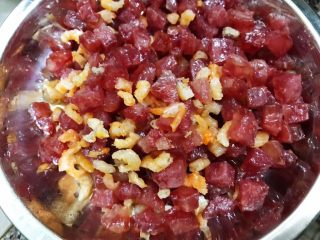 9、广式萝卜糕,沥油捞出