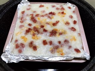 16、广式萝卜糕,蒸熟后取出晾凉