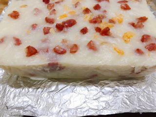 17、广式萝卜糕,等凉透后脱模去掉锡纸