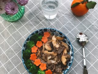 18、香菇肥牛饭,好吃又美味的香菇肥牛饭完成啦！