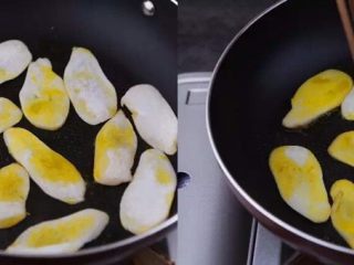 3、何必浪荡街头,在家也能嗦一碗粉,热锅倒入菜籽油,煎香香菇片,煎至两面微微焦黄