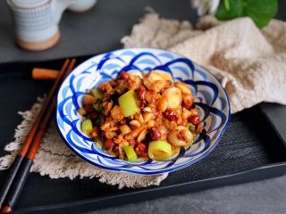 12、宫保鱼丁,盛盘