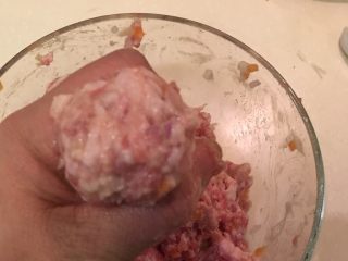 16、糖醋小肉球,不断的抓握抓握，她会变得更圆！