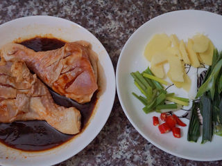 15、新奥尔良烤鸡腿,这样前期食材就准备好啦