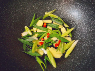 19、新奥尔良烤鸡腿,还有红米椒哦