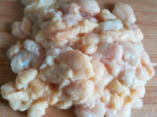 15、桂花香菇牛肉油辣酱  下饭神器,鸡油切小块