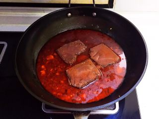 18、红油猪血豆腐,红油猪血豆腐熟了