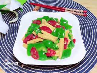 17、青椒炒腐竹,美美哒吃起来吧！