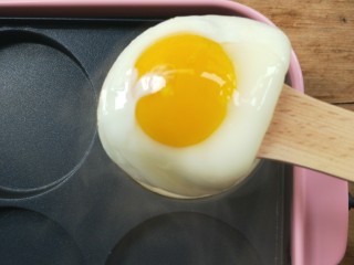 13、复刻街头美食~网厨第一个肉蛋堡,此时此刻的鸡蛋还完全溏心哟!