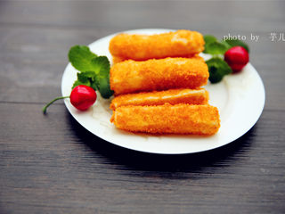 9、红糖年糕,就这样撒上白糖,也可以吃了。