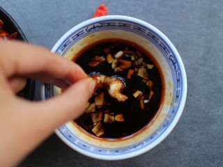 13、麻辣小龙虾,夏天就该吃这个