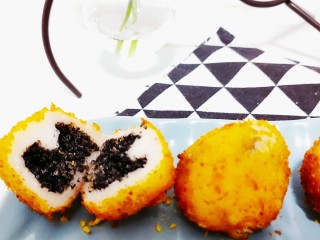 18、油炸汤圆,成品图