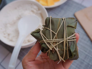 15、水晶粽子,因为不怎么会包粽子哈哈哈哈哈就五花大绑了????