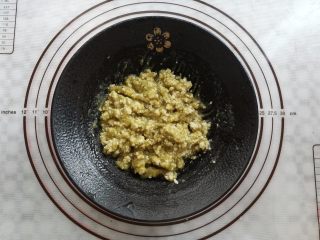 13、豆腐茄子酱三明治,所有的酱料全部混合均匀