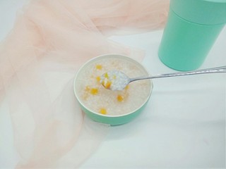 14、红薯粥,加点白糖拌拌（或者来点小菜下稀饭吃）