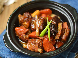 12、胡萝卜羊肉煲,陈品
