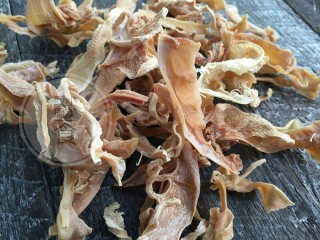 1、红烧肉笋干,笋干告诉大家一个快速小窍门，可以提前一个晚上用冷水泡软，第二天就可以烹饪了。还有一个就是笋干放高压锅加足够的水压30分钟。