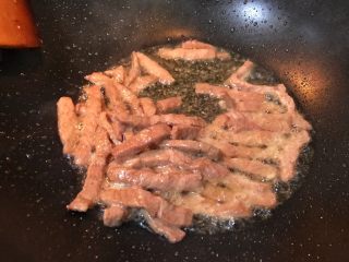 7、超满足便当（14）,翻炒至变色 盛出