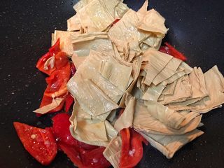 9、超满足便当（14）,加入腐皮