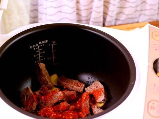 9、电饭煲牛肉干,辣椒面