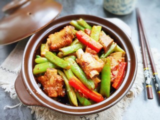 15、四季豆烧排骨,开动！