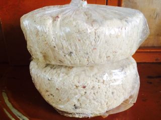 21、家色特色美食，羊油面茶,做了满满俩大袋子