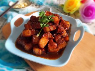 17、红烧肉,成品图。