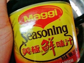 2、福州+Q弹包心鱼丸,加入美极鲜味汁