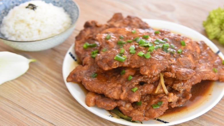 葱烤大排—本帮经典一块根本不过瘾