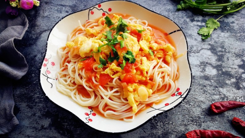 西红柿鸡蛋面为爱下厨