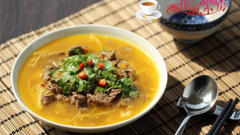 酸汤肥牛