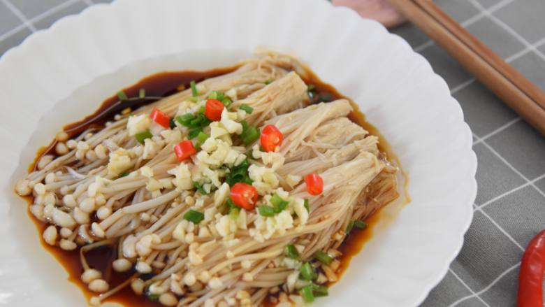 金针菇最美味的吃法别只会扔火锅里了