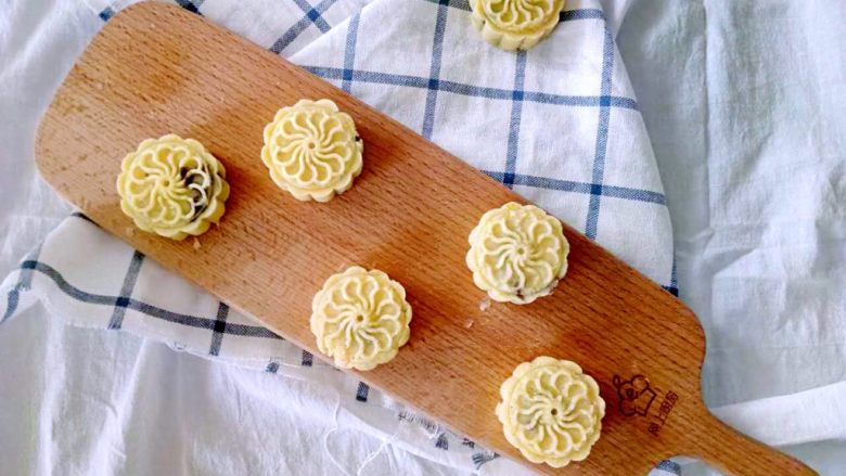 奶香绿豆糕无油低糖版