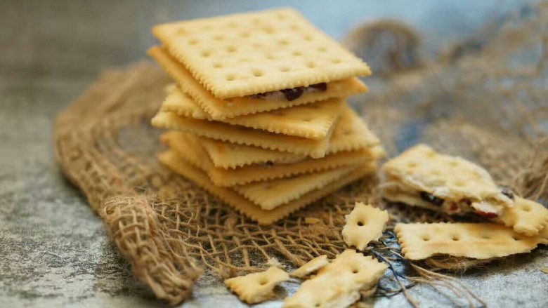 蔓越莓牛轧饼干