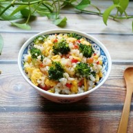 西兰花蛋炒饭