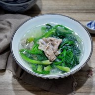 原汁原味羊肉卷菠菜汤