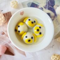小萌狗黑芝麻汤圆