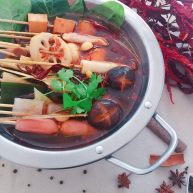 辣味串串香麻辣火锅