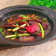 换个方法吃腊肉——干锅腊肉茶树菇