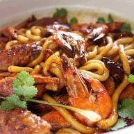 自制翅中虾火锅