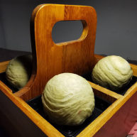 螺旋大麦苗酥皮月饼