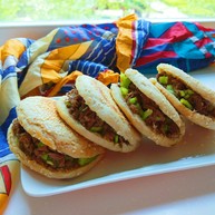 麻油芝麻驴肉火烧