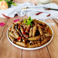 清明的应景佐酒小菜香辣钉螺