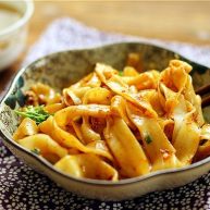 教你做一碗销魂的油泼面