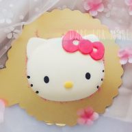 家有烤箱hellokitty可可慕斯附戚风蛋糕