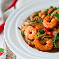 泰式九层塔炒虾去泰国必吃的低卡美味